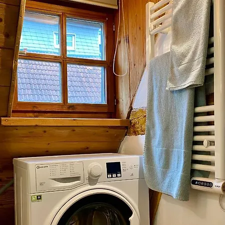 Mein Mini-haus - 2 - Smart-tv - Stein & Holz * Karlsruhe